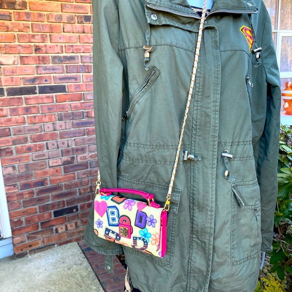 Dooney & Bourke Crossbody Purse - Picture 5 of 11